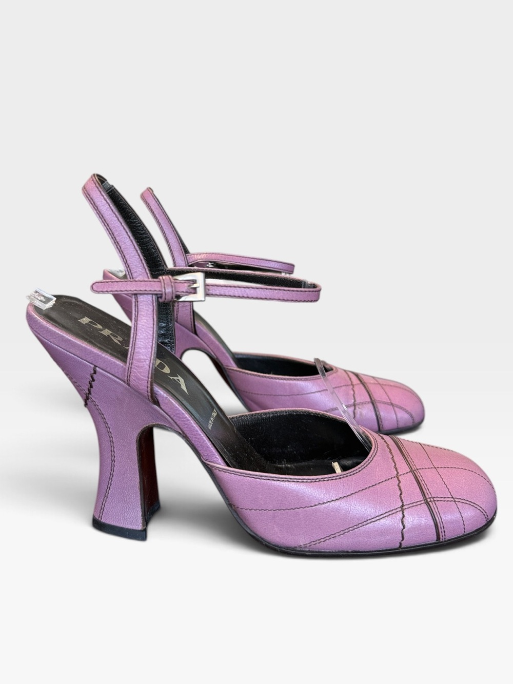 Vintage Y2K Prada Leather Contrast Stitch Flared Heel Mary Jane Pumps EU 37